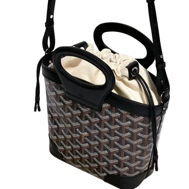 GOYARD