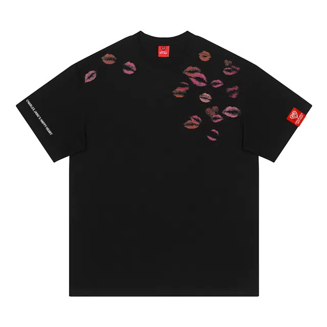 DIBINSAI STUDIO x CHARLES JANG'S HAPPY HEART T