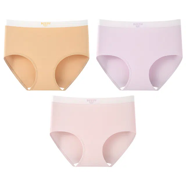 二三二三 奶油色系抑菌透气弹力大码不卷边舒适不勒无痕亲肤柔软三角裤防夹臀不卡档撞色字母可爱甜美少女内裤 女款 组合装