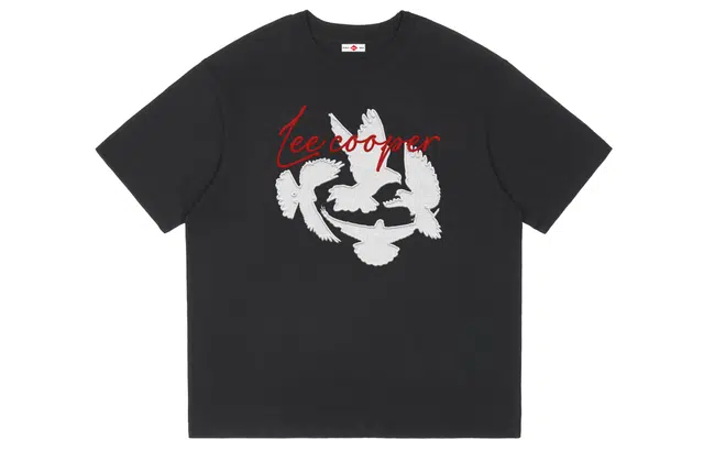 Lee Cooper T