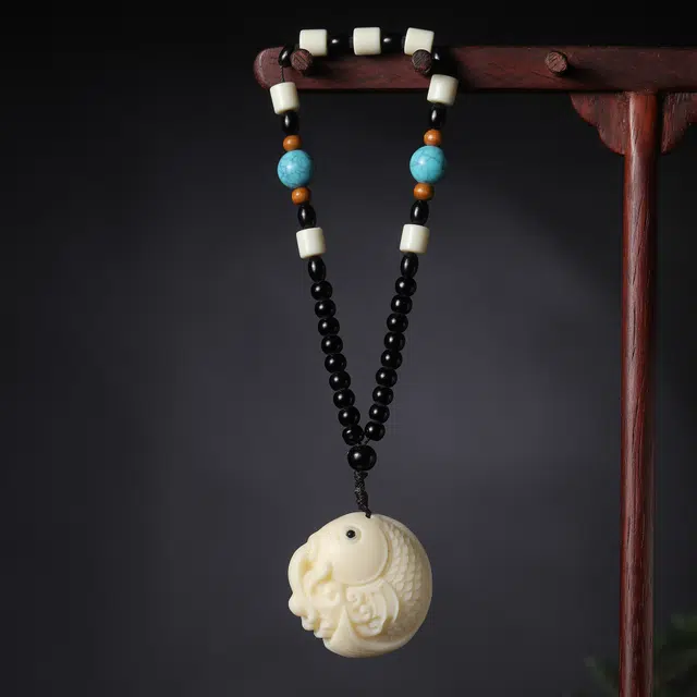 嫒柯 新中式国潮文艺复古风随身携带盘玩小众百搭万事如意平安纳福诸事万事如意顺遂财源广进#好运 象牙果 手把件 男女同款情侣款