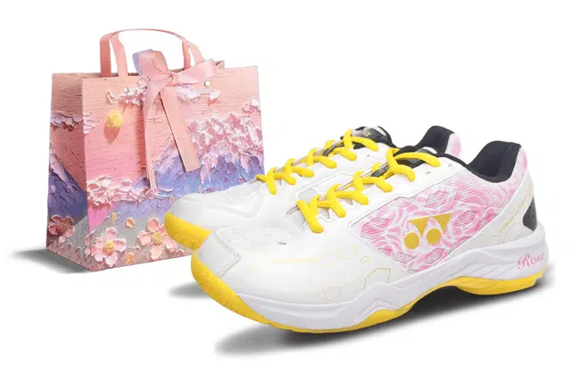 YONEX Power Cushion
