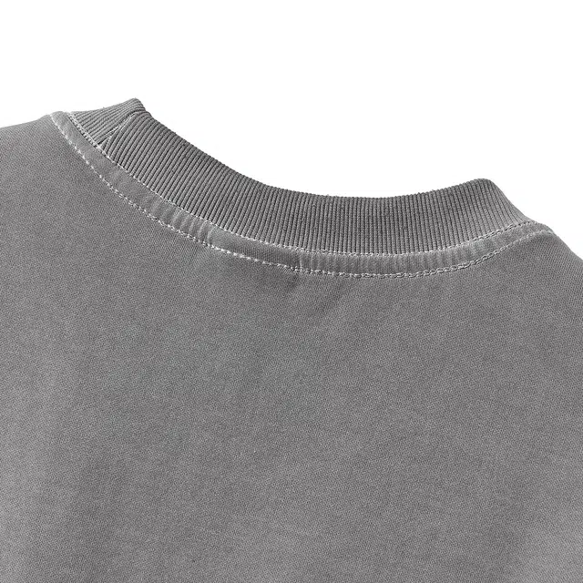 Lee Cooper T