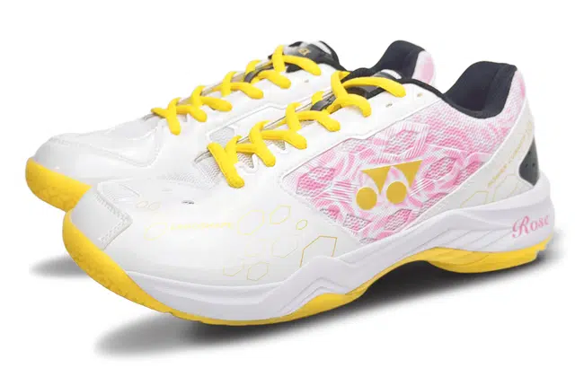 YONEX Power Cushion