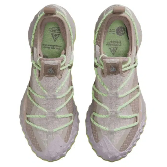 Nike ACG Mountain Fly