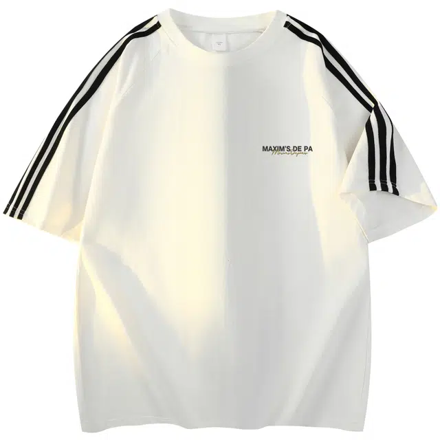 maxim's de paris logoT