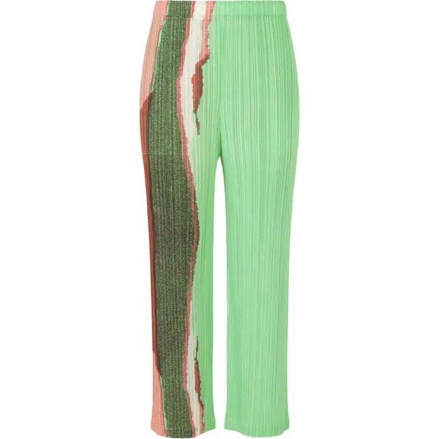 PLEATS PLEASE ISSEY MIYAKE