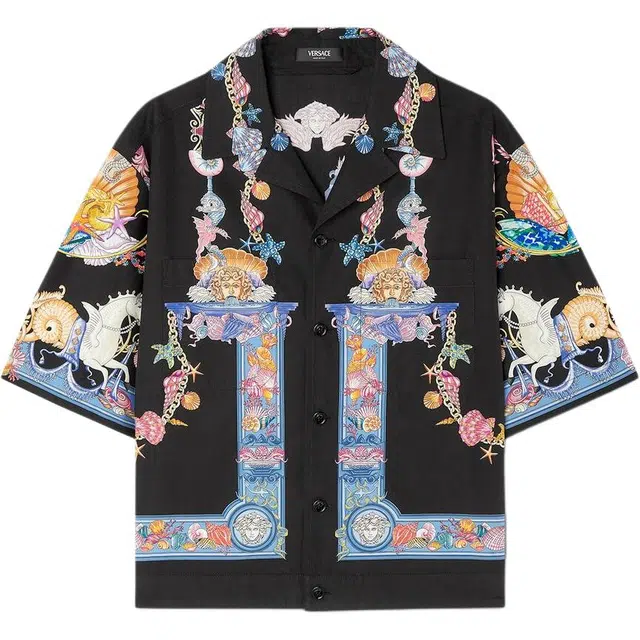 VERSACE