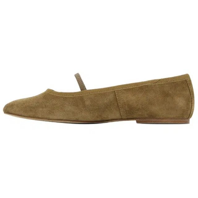 A.P.C Swan