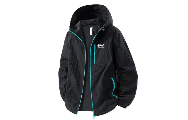 Quiksilver UPF100+Logo