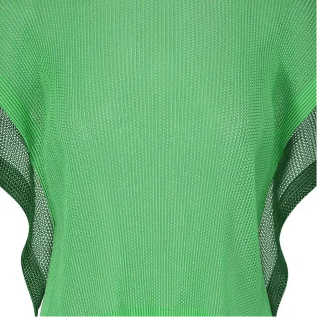 PLEATS PLEASE ISSEY MIYAKE T
