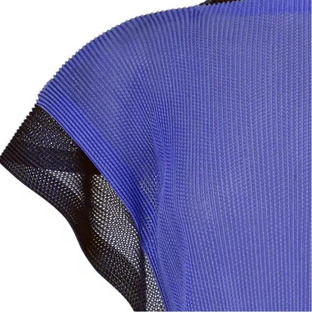 PLEATS PLEASE ISSEY MIYAKE T