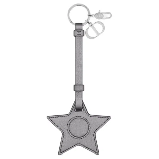 DIOR AirTag Logo