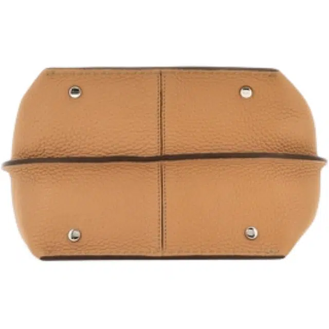 TOD'S T