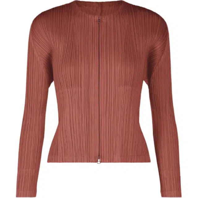 PLEATS PLEASE ISSEY MIYAKE