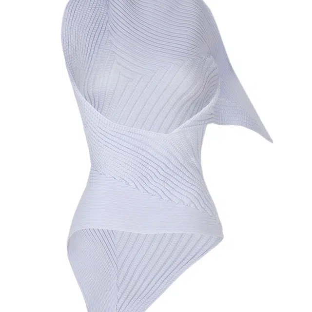 ISSEY MIYAKE T