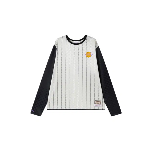 Mitchell Ness x NBA T
