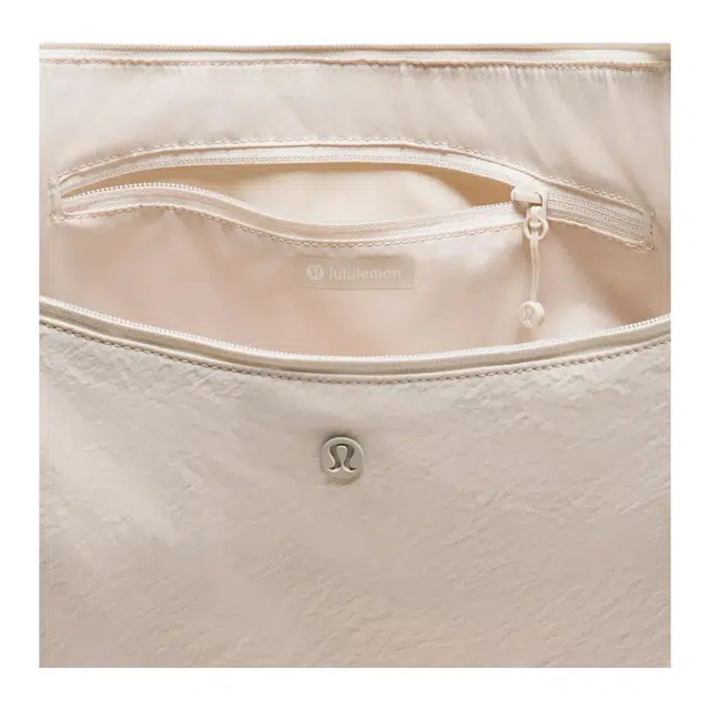 lululemon 13L
