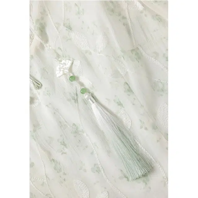 鹿向南 新中式气质夏季植物花卉常规旗袍领短袖连衣裙 女款