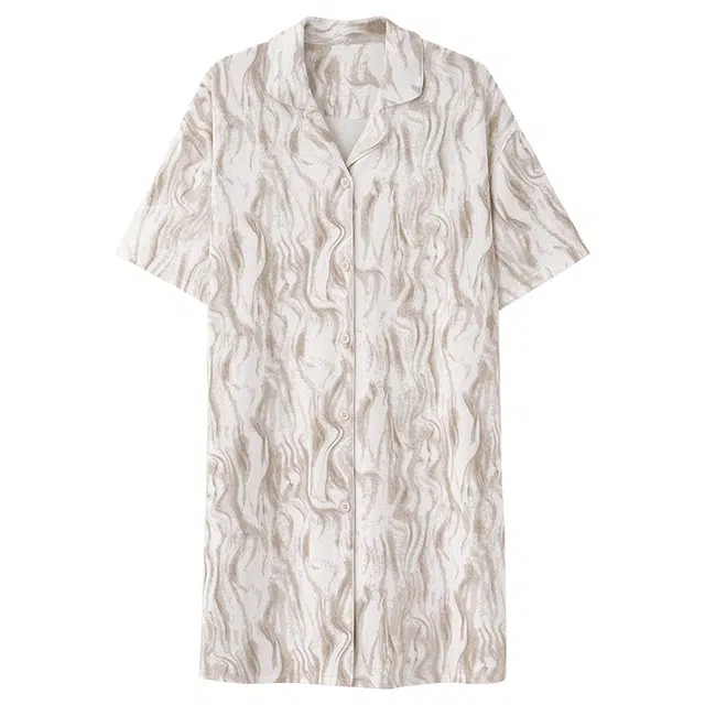 俏佳人 柔软亲肤透气基础条纹翻领休闲短袖慵懒家居服睡裙 女款