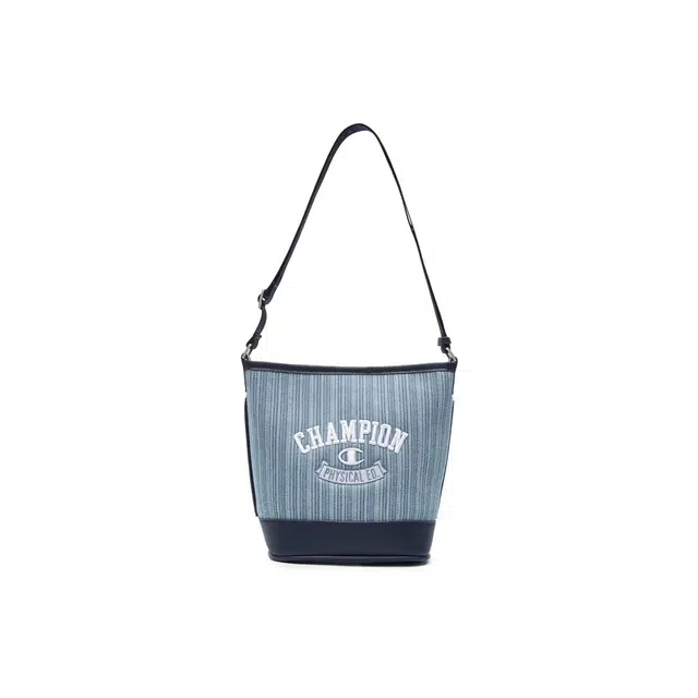Champion Bucket Bag