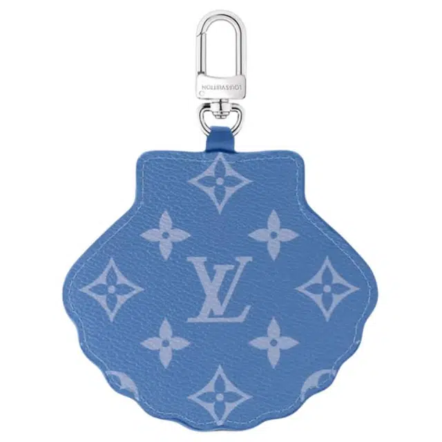 LOUIS VUITTON Shell Logo