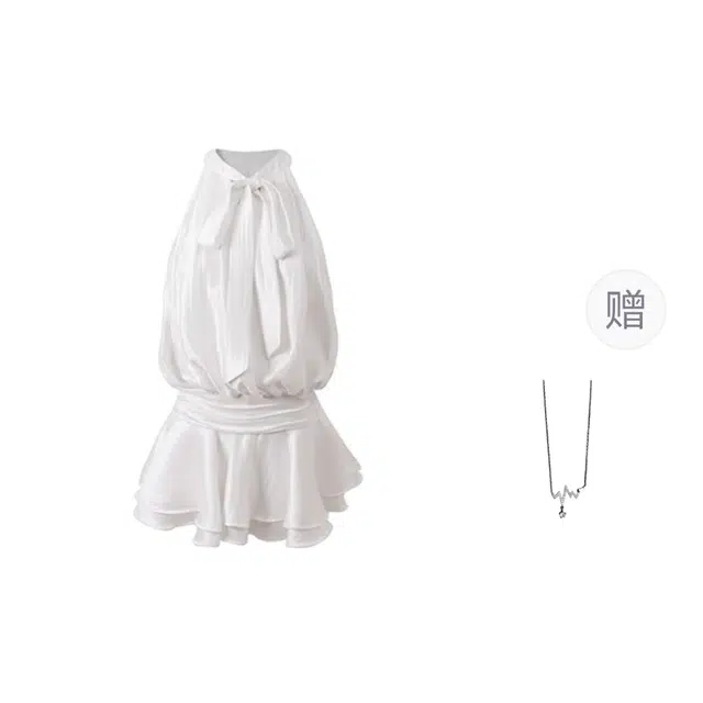 识恩 小众设计感法式复古气质蝴蝶结挂脖缎面正反两穿纯色薄款修身短款无袖连衣裙 女款