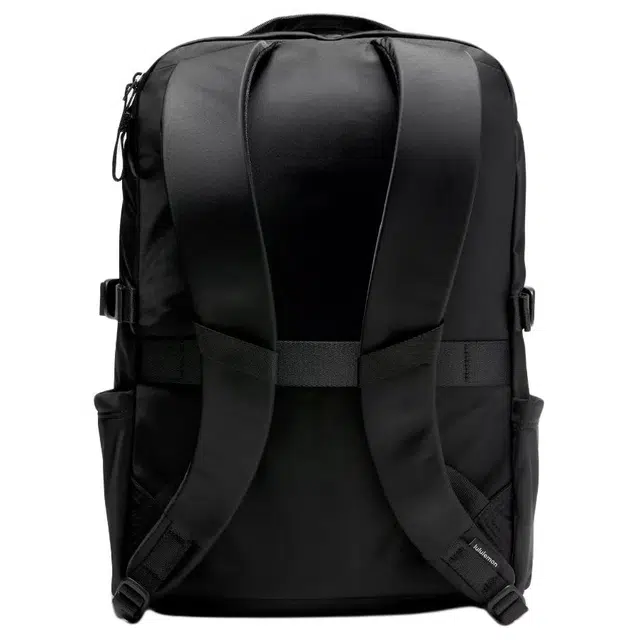 lululemon 22L Crew