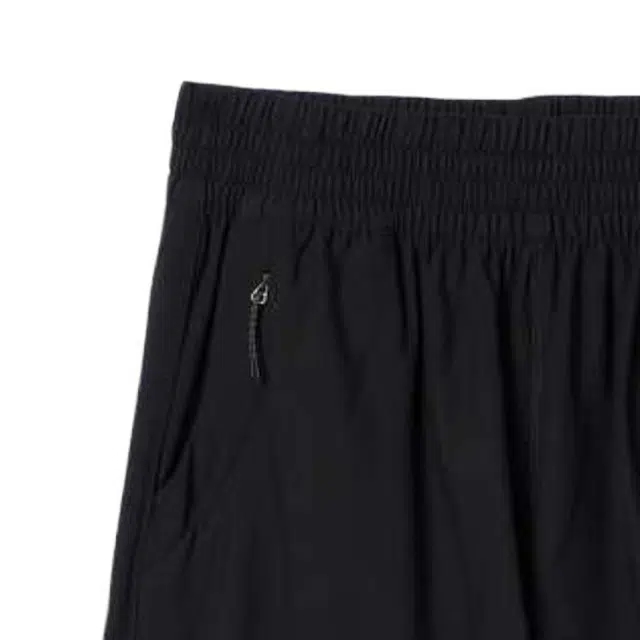 vuori Black