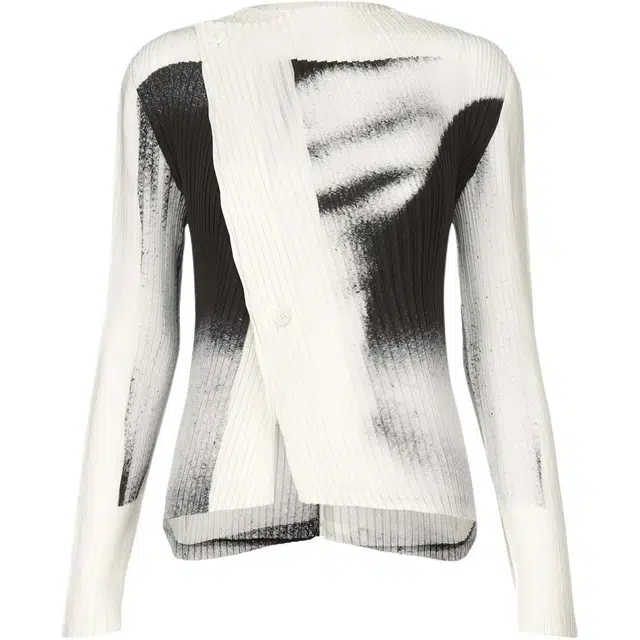 ISSEY MIYAKE T
