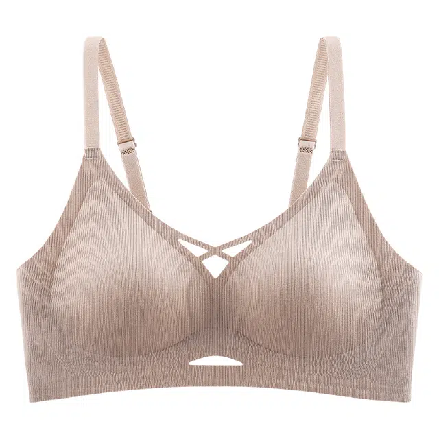 二三二三 无痕聚拢提拉上托不空杯防下垂亲肤舒适侧收副乳无钢圈软支撑字母肩带简约时尚百搭性感纯欲文胸 女款