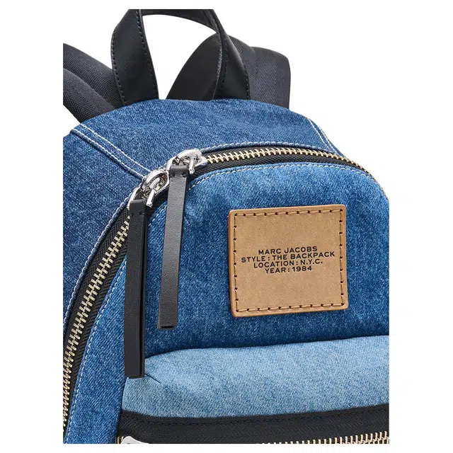 MARC JACOBS