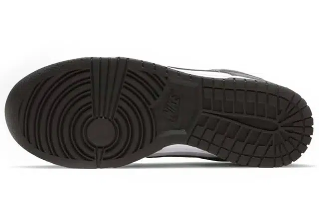 Nike Dunk "WhiteBlack"