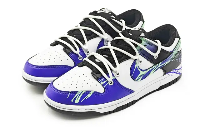 Nike Dunk "WhiteBlack"