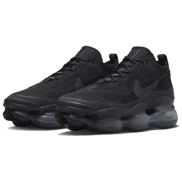 Nike Air Max Scorpion "triple black"