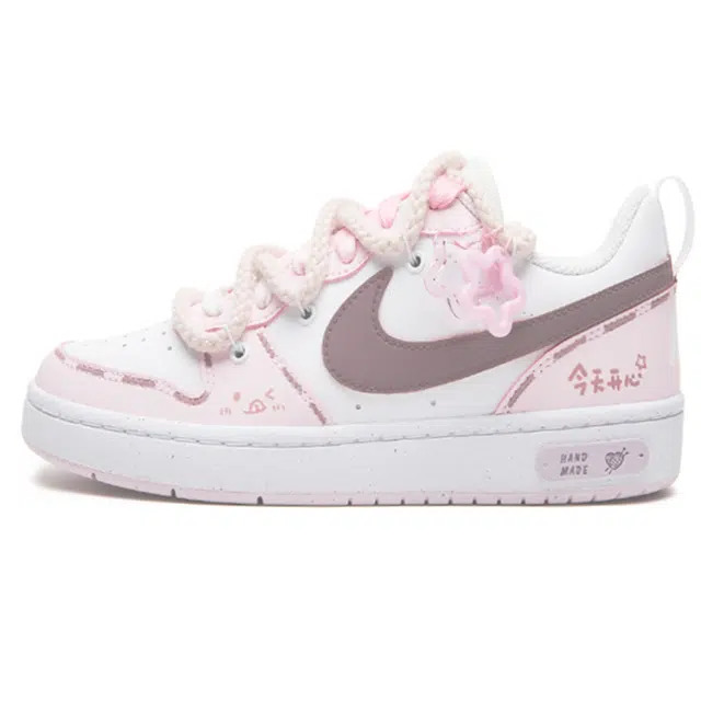 Nike Court Borough GS