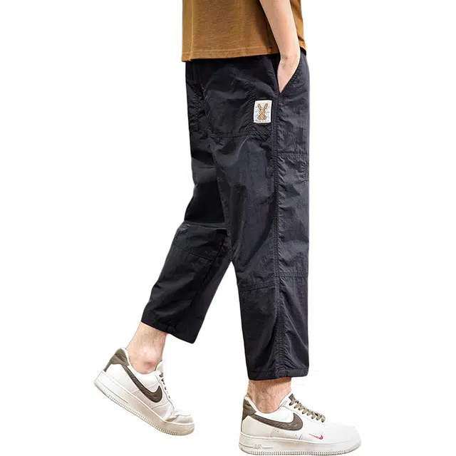 BAGGY