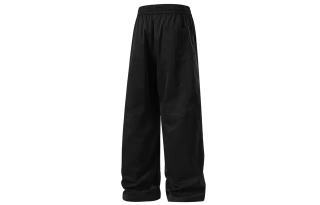 Lee Cooper
