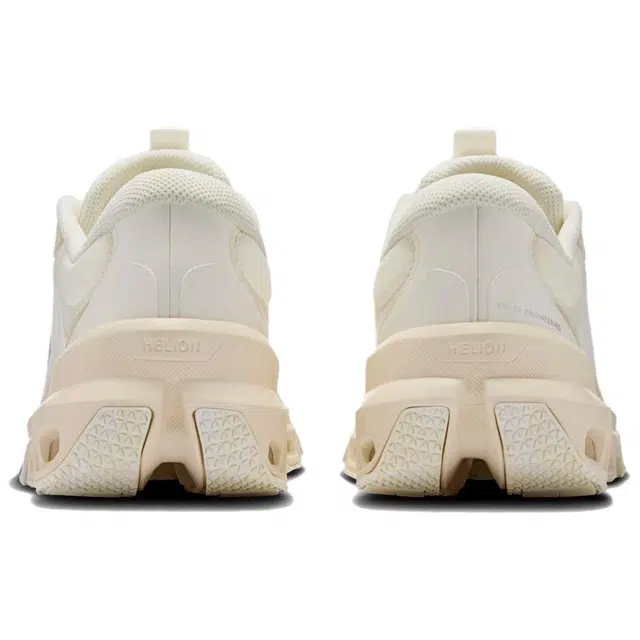 LOEWE x On Cloudventure 2.0
