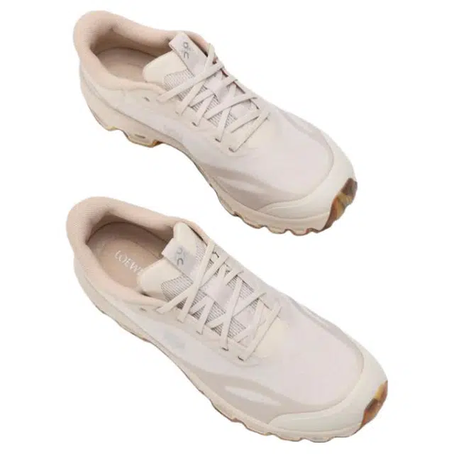 On x LOEWE Cloudventure 2.0