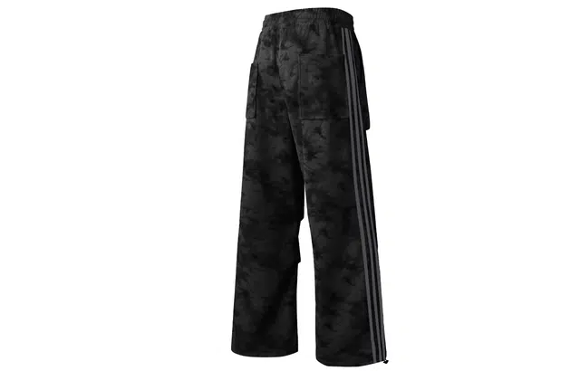 Lee Cooper