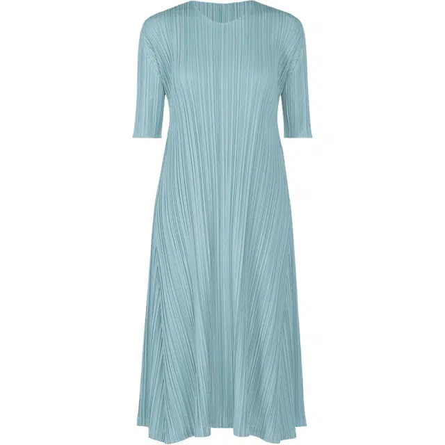 PLEATS PLEASE ISSEY MIYAKE