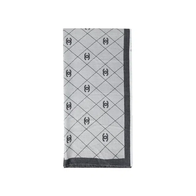 CHANEL 25P -