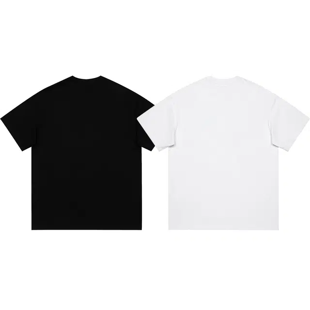 UNthemed T