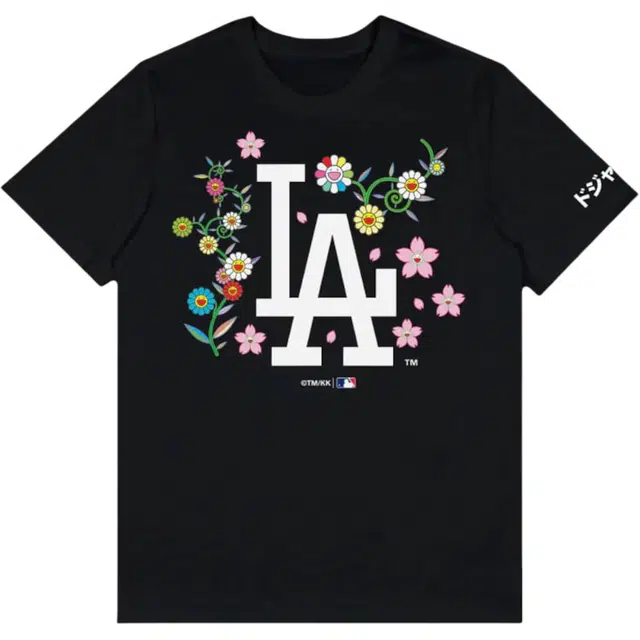 Takashi Murakami T