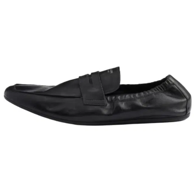PRADA Shuffle