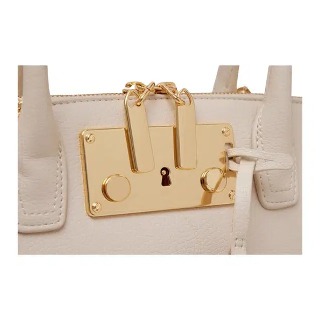 LOVE MOSCHINO