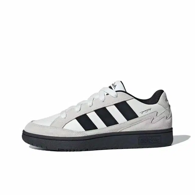 adidas WCARD ADV
