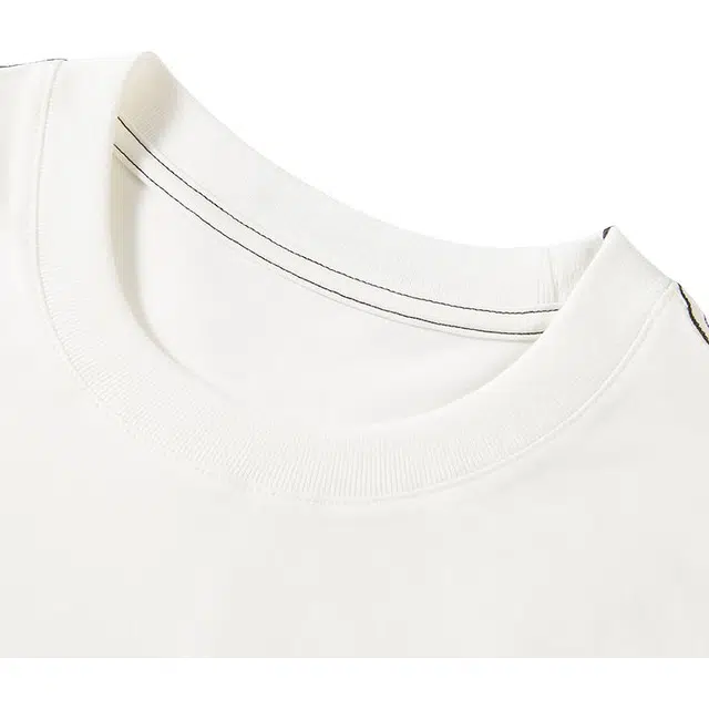 x Reebok T