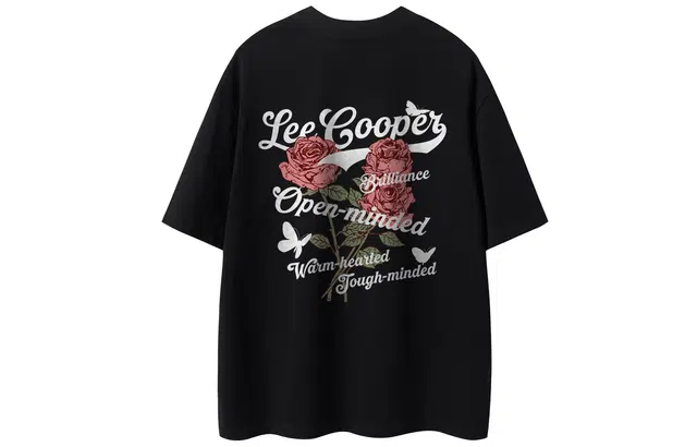 Lee Cooper T